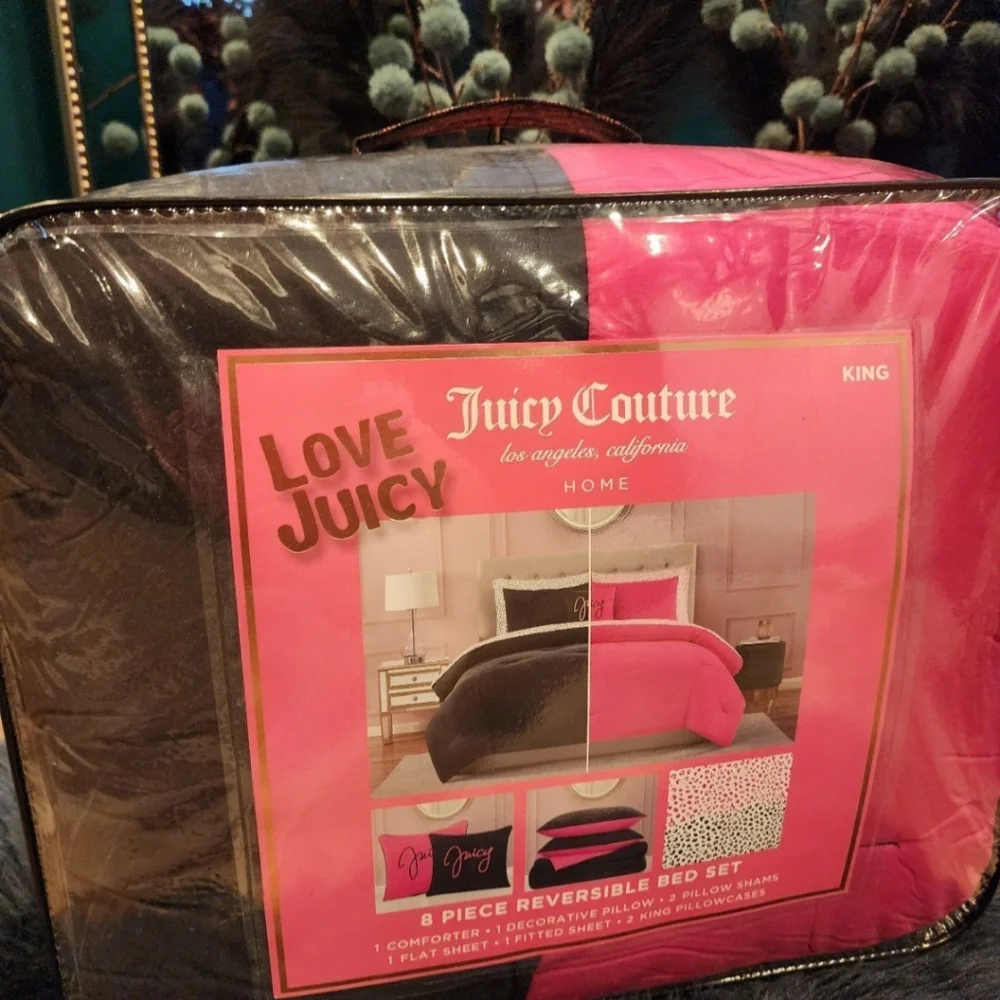 Juicy Couture Reversible 8 Piece King Size Designer Bed Set new